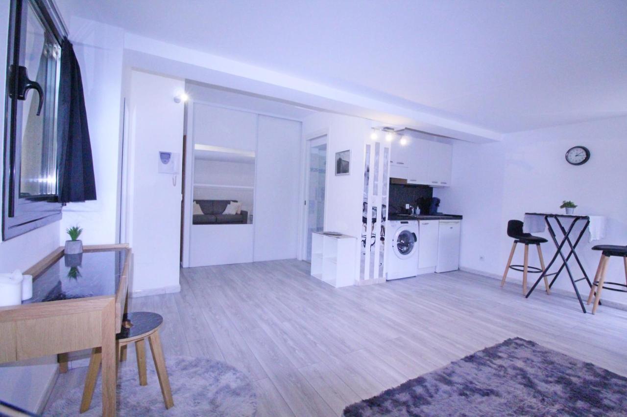 Large Studio Close To Monaco, Bnb Ric' Keys Beausoleil Kültér fotó